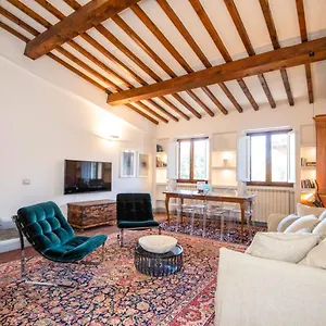 Ginevra By Prestige , Florence Italy
