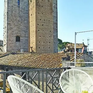S.m. Vicolo Dell'oro , San Gimignano Italy